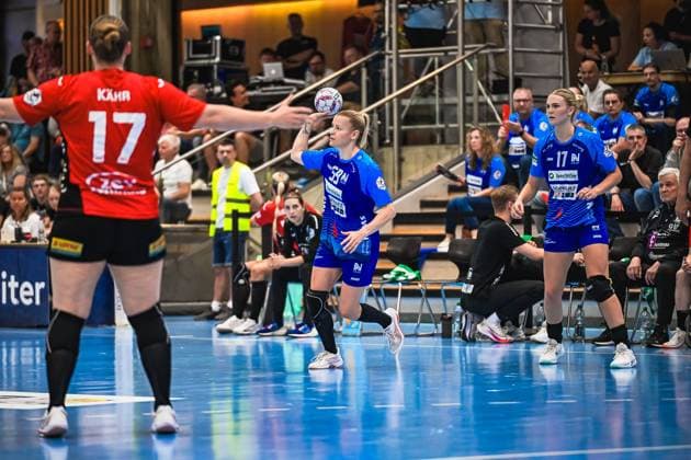 Szene mit Lynn Holtman (17; Union Neckarsulm) und Lena Ivancok (29; Sport-Union Neckarsulm) Szene mit Lynn Holtman (17; Sport-Union Neckarsulm) und Lena Ivancok (29; Sport-Union Neckarsulm)