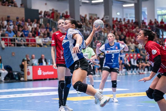 HSG Blomberg-Lippe (GER) vs. Thueringer HC (GER) Handball, 1. Handball Bundesliga Frauen, Halbfinale, Spiel 3, 9.5.2026, Saision 2025 2026, Blomberg Elin Magnusdottir (HSG Blomberg-Lippe, 33) im Torwurf Blomberg Sporthalle an der Ulmenallee Deutschland