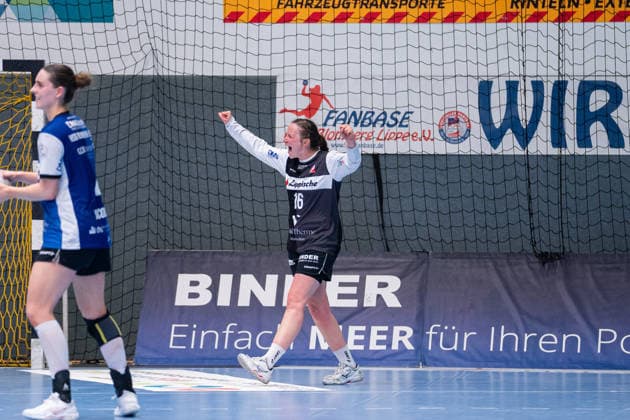 HSG Blomberg-Lippe (GER) vs. Thueringer HC (GER) Handball, 1. Handball Bundesliga Frauen, Halbfinale, Spiel 3, 9.5.2026, Saision 2025 2026, Blomberg Melanie Veith (HSG Blomberg-Lippe, 16) jubelt nach einer Parade Blomberg Sporthalle an der Ulmenallee Deutschland