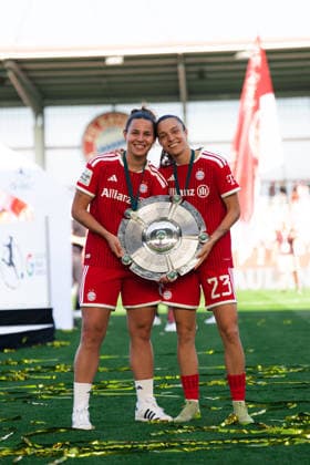 Munich, Germany 9th May 2026: Lena Oberdorf and Natalia Padilla Bidas of FC Bayern München after the Google Pixel Frauen Bundesliga game between FC Bayern München and Eintracht Frankfurt at FC Bayern Campus on May 9th, 2026 in Munich, Germany (Leonie Kiehl SPP) Copyright: xLeoniexKiehlx xSPPx Sportspressphoto_SPR143140