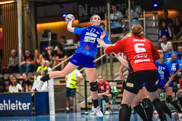 Szene mit Lynn Holtman (17; Union Neckarsulm) und Spieler von Team Person 10839 Szene mit Lynn Holtman (17; Sport-Union Neckarsulm) und Team Person 10839