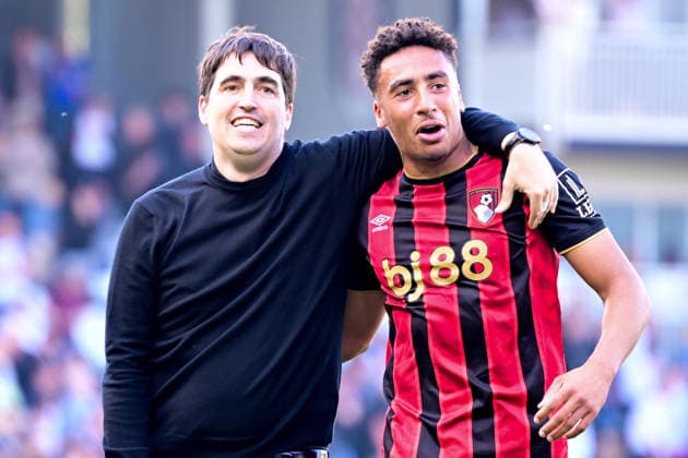 Fulham FC v AFC Bournemouth, Premier League AFC Bournemouth manager Andoni Iraola and AFC Bournemouth defender James Hill (23) celebrate victory during the Premier League match between Fulham FC and AFC Bournemouth at Craven Cottage, London, UK on 9 May 2026. London Craven Cottage Greater London UK Editorial use only DataCo restrictions apply See www.football-dataco.com , Copyright: xDennisxGoodwinx PSI-24220-0064