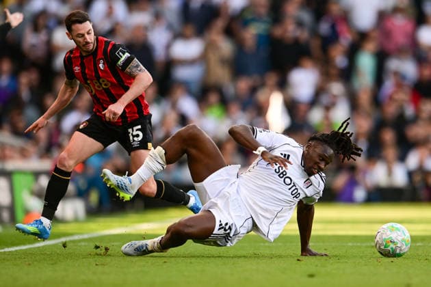 Fulham FC v AFC Bournemouth, Premier League Fulham defender Calvin Bassey (3) falls under pressure from AFC Bournemouth defender Adam Smith (15) during the Premier League match between Fulham FC and AFC Bournemouth at Craven Cottage, London, UK on 9 May 2026. London Craven Cottage Greater London UK Editorial use only DataCo restrictions apply See www.football-dataco.com , Copyright: xDennisxGoodwinx PSI-24220-0067
