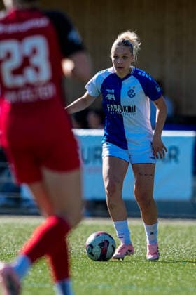 Schweiz: AXA Women s Super League 2025 26, FC Aarau Frauen vs GC Frauenfussball - Sportanlage Schachen, Aarau: Ella Ljustina (8 Grasshoppers) in Aktion Copyright: xKjetilxWaberx