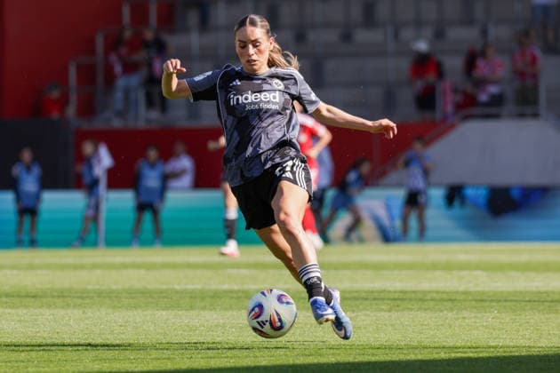 09.05.2026, xgrfx, Fussball Google Pixel Frauen-Bundesliga, FC Bayern Muenchen - Eintracht Frankfurt v.l. Ereleta Memeti (Eintracht Frankfurt) (DFL DFB REGULATIONS PROHIBIT ANY USE OF PHOTOGRAPHS as IMAGE SEQUENCES and or QUASI-VIDEO) Muenchen