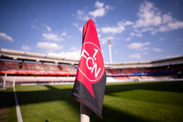 09.05.2026, Fussball, 2. Bundesliga, Saison 2025 2026, 32. Spieltag, 1.FC Nürnberg - FC Schalke 04, Stadionübersicht, Eckfahne, xRHR-FOTO YYx