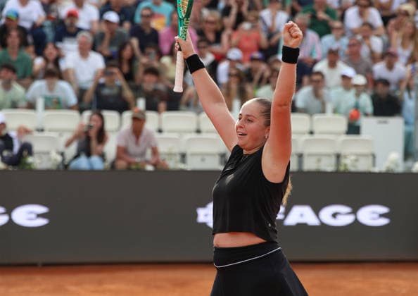 May 9, 2026, Rome, Lazio, Italy: JELENA OSTAPENKO of Latvia during the match against Q. Zheng of China in the third round of tennis tournament WTA, Tennis Damen 1000 Internazionali BNL Dâ€⠢Italia, Rome, Italy. Ostapenko won 4:6, 6:4, 6:4. Tennis, Internazionali BNL Dâ€⠢Italia 2026 - Jelena Ostapenko 4:6, 6:4, 6:4 - ZUMAc278 20260509_zsp_c278_064 Copyright: xMarcinxCholewinskix