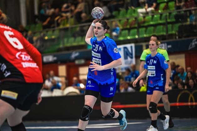 Szene mit Merle Albers (39; Union Neckarsulm) und Lynn Holtman (17; Sport-Union Neckarsulm) Szene mit Merle Albers (39; Sport-Union Neckarsulm) und Lynn Holtman (17; Sport-Union Neckarsulm)