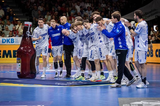 DAIKIN HBL: SG Flensburg-Handewitt vs TBV Lemgo Lippe; 09.05.26 Team TBV Lemgo Lippe vor dem Spiel DAIKIN HBL: SG Flensburg-Handewitt vs TBV Lemgo Lippe, GP JOULE Arena am 09.05.26 Copyright: xBEAUTIFULxSPORTS MarioxM.xKobergx