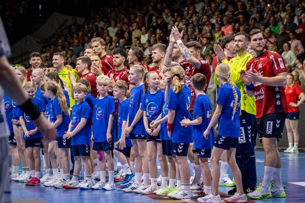 DAIKIN HBL: SG Flensburg-Handewitt vs TBV Lemgo Lippe; 09.05.26 Team SG Flensburg-Handewitt vor dem Spiel DAIKIN HBL: SG Flensburg-Handewitt vs TBV Lemgo Lippe, GP JOULE Arena am 09.05.26 Copyright: xBEAUTIFULxSPORTS MarioxM.xKobergx