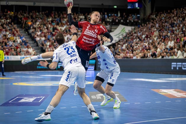 DAIKIN HBL: SG Flensburg-Handewitt vs TBV Lemgo Lippe; 09.05.26 Simon Pytlick (Nr.02, SG Flensburg-Handewitt) im Angriff DAIKIN HBL: SG Flensburg-Handewitt vs TBV Lemgo Lippe, GP JOULE Arena am 09.05.26 Copyright: xBEAUTIFULxSPORTS MarioxM.xKobergx