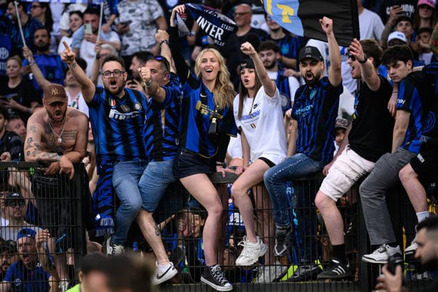 Internazionale fans cheer on during the Serie A 2025 2026 football match between SS Lazio and FC Internazionale at Stadio Olimpico in Rome (Italy), May 9, 2026. AndreaxStaccioli