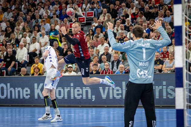 DAIKIN HBL: SG Flensburg-Handewitt vs TBV Lemgo Lippe; 09.05.26 Simon Pytlick (Nr.02, SG Flensburg-Handewitt) im Angriff DAIKIN HBL: SG Flensburg-Handewitt vs TBV Lemgo Lippe, GP JOULE Arena am 09.05.26 Copyright: xBEAUTIFULxSPORTS MarioxM.xKobergx