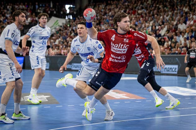 DAIKIN HBL: SG Flensburg-Handewitt vs TBV Lemgo Lippe; 09.05.26 Johannes Golla (Nr.04, SG Flensburg-Handewitt) im Angriff DAIKIN HBL: SG Flensburg-Handewitt vs TBV Lemgo Lippe, GP JOULE Arena am 09.05.26 Copyright: xBEAUTIFULxSPORTS MarioxM.xKobergx