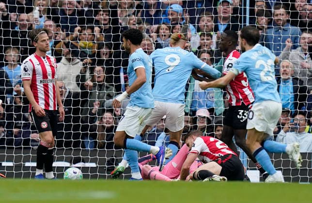 Manchester, England, 9th May 2026. Erling Haaland of Manchester City scores the second goal during the Manchester City vs Brentford Premier League match at the Etihad Stadium, Manchester. Picture credit should read: Andrew Yates Sportimage EDITORIAL USE ONLY. No use with unauthorised audio, video, data, fixture lists, club league logos or live services. Online in-match use limited to 120 images, no video emulation. No use in betting, games or single club league player publications. SPI_022_AY_MAN_CITY_BRENTFORD SPI-4788-0026