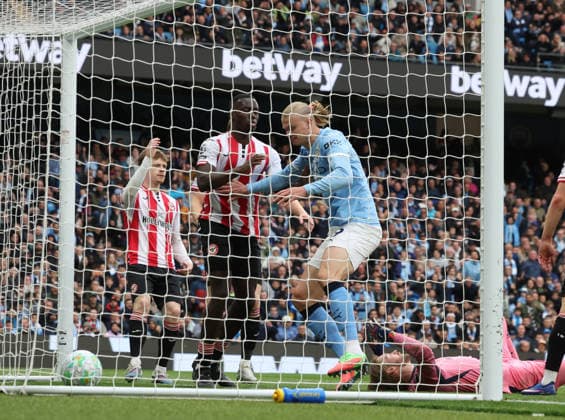 21.02.2026 Manchester City v Brentford, Premier League, Etihad Stadium, Manchester Times Photographer Bradley Ormesher. 09.05.2026 Manchester City v Brentford, Premier League, Etihad Stadium, Manchester Erling Haaland of Manchester City scores 2-0 Times Photographer Bradley Ormesher.  Copyright: xBradleyxOrmesherx NINTCHDBPICT001079408895