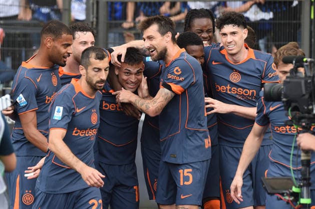 CALCIO - Serie A - SS Lazio vs Inter - FC Internazionale Photo by IPA ABACAPRESS.COM84518842 - Lautaro Martinez of FC Internazionale celebrates after scoring goal during the Serie A Enelive match between SS Lazio vs FC Internazionale at Olimpico Stadium Rome Italy  Copyright: xIPAxSport ABACAx