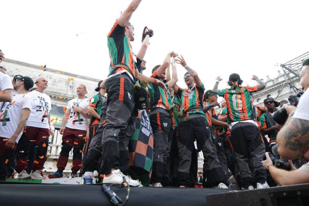 IPA84521288 - Celebrations by Venezia FC and its fans after winning the Serie BKT championship and securing promotion to Serie A on 9 May, 2026, Venezia, Italy  Copyright: xMattiaxRadoni IPAxSportx xx 84521288