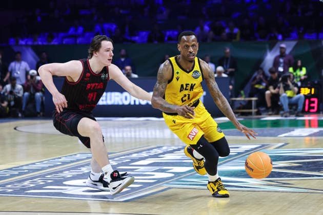May 9, 2026, Badalona, Barcelona, Spain: James Nunnally of AEK BC and Simonas Lukosius of Rytas Vilnius in action during the Final Four Basketball Champions League Final basketball match played between AEK BC and Rytas Vilnius at Palau Olimpic Badalona on May 09, 2026 in Badalona, Barcelona, Spain. Badalona Spain - ZUMAa181 20260509_zaa_a181_392 Copyright: xJavierxBorregox