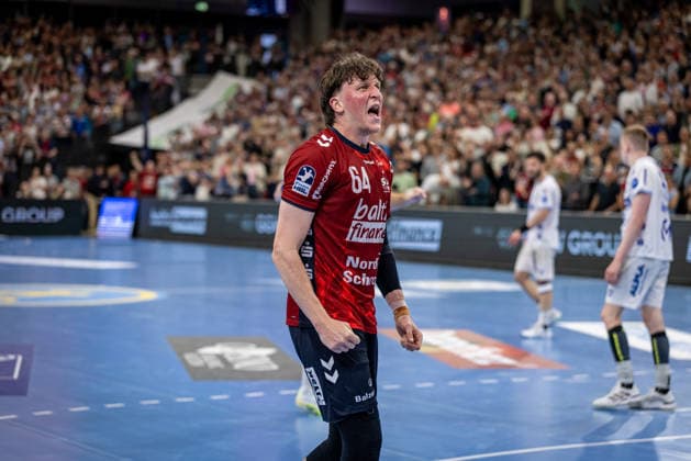 DAIKIN HBL: SG Flensburg-Handewitt vs TBV Lemgo Lippe; 09.05.26 Jubel nach Sieg Lasse Kjaer Moller (Nr.64, SG Flensburg-Handewitt) DAIKIN HBL: SG Flensburg-Handewitt vs TBV Lemgo Lippe, GP JOULE Arena am 09.05.26 Copyright: xBEAUTIFULxSPORTS MarioxM.xKobergx