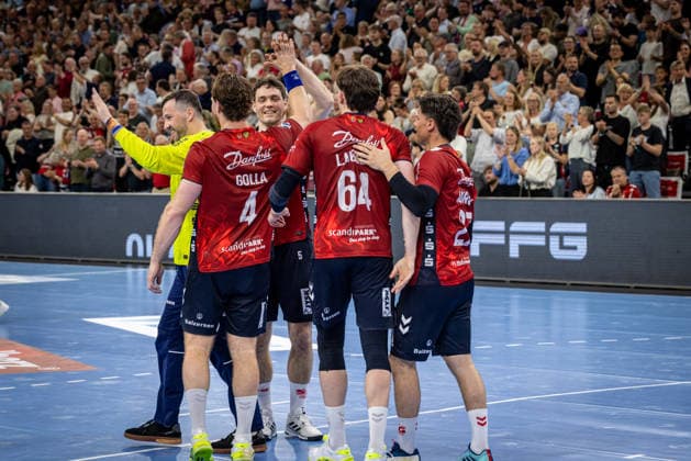 DAIKIN HBL: SG Flensburg-Handewitt vs TBV Lemgo Lippe; 09.05.26 Jubel nach Sieg Team SG Flensburg-Handewitt DAIKIN HBL: SG Flensburg-Handewitt vs TBV Lemgo Lippe, GP JOULE Arena am 09.05.26 Copyright: xBEAUTIFULxSPORTS MarioxM.xKobergx