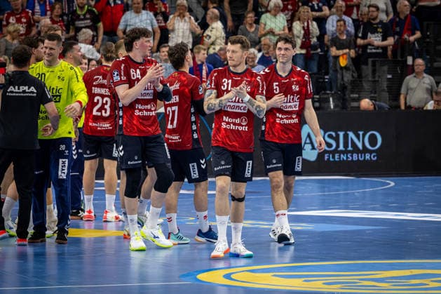 DAIKIN HBL: SG Flensburg-Handewitt vs TBV Lemgo Lippe; 09.05.26 Jubel nach Sieg Team SG Flensburg-Handewitt DAIKIN HBL: SG Flensburg-Handewitt vs TBV Lemgo Lippe, GP JOULE Arena am 09.05.26 Copyright: xBEAUTIFULxSPORTS MarioxM.xKobergx