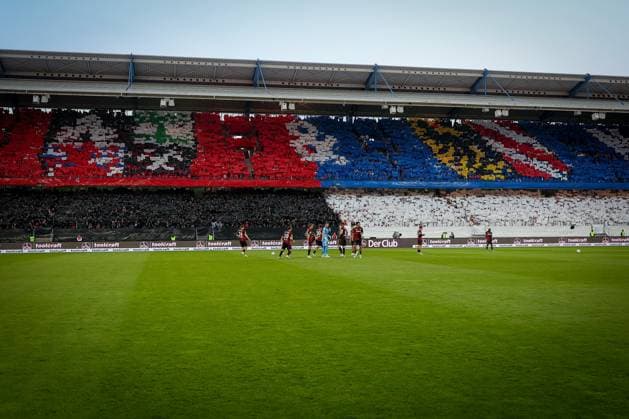 Choreo Choreografie Choreography vor dem Spiel beider Fangruppen, 1. FC Nuernberg vs. FC Schalke 04, Fussball, Maenner, 2. Bundesliga, DFL, Saison 2025 2026, 33. Spieltag, Rueckrunde, 09.05.2026 DFB regulations prohibit any use of photographs as image sequences and or quasi-video Nuernberg Bayern Deutschland