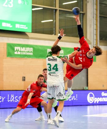 09.05.2026, Deutschland, Backnang, Handball 2. Bundesliga, HC Oppenweiler Backnang vs. SG BBM Bietigheim, v.l. Lukas Rauh (HCO), Fynn-Luca Nicolaus (BBM)