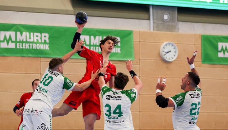 09.05.2026, Deutschland, Backnang, Handball 2. Bundesliga, HC Oppenweiler Backnang vs. SG BBM Bietigheim, v.l. Nick Fröhlich (HCO), Fynn-Luca Nikolaus (BBM), Lukas Rauh (HCO), Ruben Carlos Mota de Sousa (HCO)