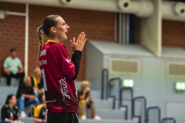 Lena Lindemann (Bergischer HC, 71) applaudiert Bergischer HC vs. HC Roedertal, Handball, 2.Handball-Bundesliga, 27.Spieltag, Saison 2025 26, 09.05.2026, Bergischer HC vs. HC Roedertal, Handball, 2.HBL, 27.Spieltag, Saison 2025 26, 09.05.2026 Solingen Copyright: xEibner-Pressefoto LukasxBaldygax EP_LBA