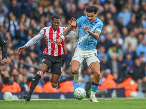 Manchester City v Brentford Premier League Dango Ouattara of Brentford and Nico OReilly of Manchester City during the Premier League match at the Etihad Stadium, Manchester 09 05 2026 UK Newspapers OUT Copyright: xKarlxVallantinex FIL-23409-0059