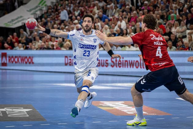 DAIKIN HBL: SG Flensburg-Handewitt vs TBV Lemgo Lippe; 09.05.26 Tim Suton (Nr.23, TBV Lemgo-Lippe) gegen Johannes Golla (Nr.04, SG Flensburg-Handewitt) DAIKIN HBL: SG Flensburg-Handewitt vs TBV Lemgo Lippe, GP JOULE Arena am 09.05.26 Copyright: xBEAUTIFULxSPORTS MarioxM.xKobergx