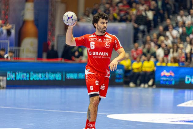 DAIKIN Handball Bundesliga, Kassel, MT Melsungen vs. ThSV Eisenach, Rothenbach-Halle Kassel; 09.05.2026 DAIKIN Handball Bundesliga, Kassel, Germany - 09.05.2026: Erik Balenciaga Azcue (MT Melsungen, 6) am Ball, Handball BundesligaL, Spiel der MT Melsungen vs. ThSV Eisenach, Rothenbach-Halle Kassel Copyright: xBEAUTIFULxSPORTS Freudensteinx