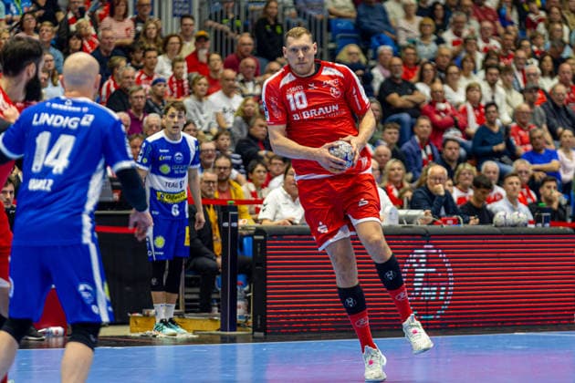 DAIKIN Handball Bundesliga, Kassel, MT Melsungen vs. ThSV Eisenach, Rothenbach-Halle Kassel; 09.05.2026 DAIKIN Handball Bundesliga, Kassel, Germany - 09.05.2026: Dainis Kristopans (MT Melsungen, 10) am Ball, Handball BundesligaL, Spiel der MT Melsungen vs. ThSV Eisenach, Rothenbach-Halle Kassel Copyright: xBEAUTIFULxSPORTS Freudensteinx