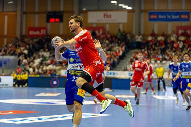 DAIKIN Handball Bundesliga, Kassel, MT Melsungen vs. ThSV Eisenach, Rothenbach-Halle Kassel; 09.05.2026 DAIKIN Handball Bundesliga, Kassel, Germany - 09.05.2026: Florian Drosten (MT Melsungen, 18) am Ball, Handball BundesligaL, Spiel der MT Melsungen vs. ThSV Eisenach, Rothenbach-Halle Kassel Copyright: xBEAUTIFULxSPORTS Freudensteinx