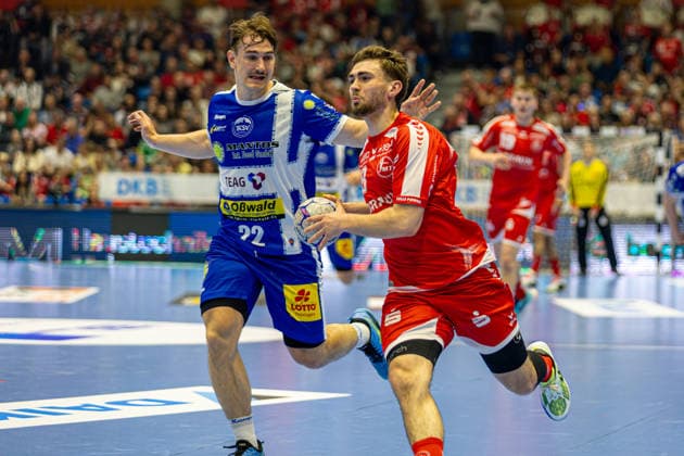 DAIKIN Handball Bundesliga, Kassel, MT Melsungen vs. ThSV Eisenach, Rothenbach-Halle Kassel; 09.05.2026 DAIKIN Handball Bundesliga, Kassel, Germany - 09.05.2026: Florian Drosten (MT Melsungen, 18) am Ball, Handball BundesligaL, Spiel der MT Melsungen vs. ThSV Eisenach, Rothenbach-Halle Kassel Copyright: xBEAUTIFULxSPORTS Freudensteinx