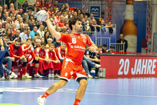 DAIKIN Handball Bundesliga, Kassel, MT Melsungen vs. ThSV Eisenach, Rothenbach-Halle Kassel; 09.05.2026 DAIKIN Handball Bundesliga, Kassel, Germany - 09.05.2026: Erik Balenciaga Azcue (MT Melsungen, 6) am Ball, Handball BundesligaL, Spiel der MT Melsungen vs. ThSV Eisenach, Rothenbach-Halle Kassel Copyright: xBEAUTIFULxSPORTS Freudensteinx