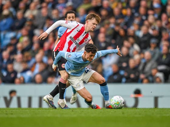 Manchester City v Brentford Premier League Phil Foden of Manchester City and Keane Lewis-Potter of Brentford during the Premier League match at the Etihad Stadium, Manchester 09 05 2026 UK Newspapers OUT Copyright: xKarlxVallantinex FIL-23409-0068