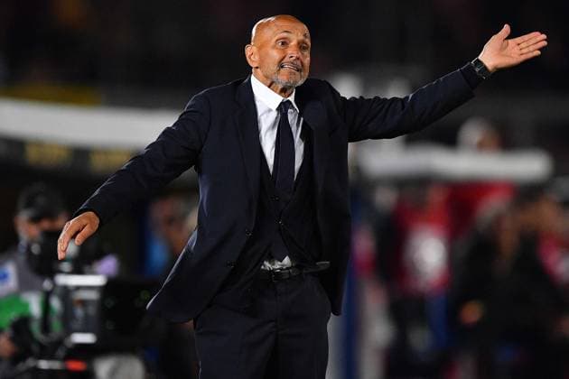 Juventus FC s head coach Luciano Spalletti reacts during the Serie A Enilive matchday 36 match between US Lecce and Juventus FC at the Via del Mare Stadium in Lecce, Italy, Saturday, May 9, 2026. (Credit Image: Giovanni Evangelista LaPresse)  Copyright: xGiovannixEvangelista LaPressex