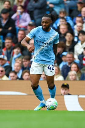 9th May 2026; Etihad Stadium, Manchester, Lancashire, England; Premier League Football, Manchester City versus Brentford; Antoine Semenyo of Manchester City on the ball RogerxEvans
