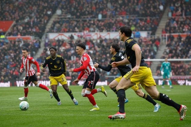 Sunderland v Manchester United, ManU Premier League Chemsdine Talbi of Sunderland runs at goal during the Sunderland v Manchester United Premier League match at the Stadium of Light, Sunderland, England on 9 May 2026 Credit: Craig Cowan Every Second Media Editorial use only. All images are copyright Every Second Media Limited. No images may be reproduced without prior permission. All rights reserved. Premier League and Football League images are subject to licensing agreements with Football DataCo Limited. see https: www.football-dataco.com Copyright: xIMAGO EveryxSecondxMediax ESM-1983-0245 CraigxCowanx xEveryxSecondxMediax