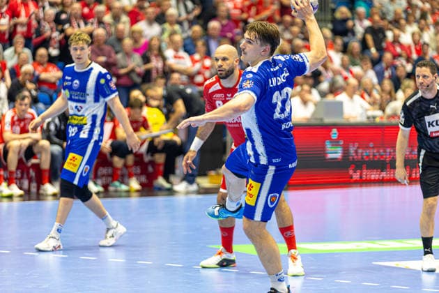 DAIKIN Handball Bundesliga, Kassel, MT Melsungen vs. ThSV Eisenach, Rothenbach-Halle Kassel; 09.05.2026 DAIKIN Handball Bundesliga, Kassel, Germany - 09.05.2026: Felix Aellen (ThSV Eisenach, 22) am Ball, Handball BundesligaL, Spiel der MT Melsungen vs. ThSV Eisenach, Rothenbach-Halle Kassel Copyright: xBEAUTIFULxSPORTS Freudensteinx