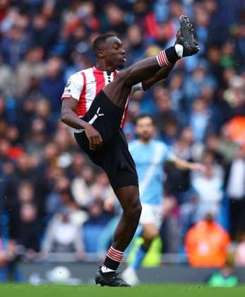 Michael Kayode of Brentford Manchester City v Brentford, Premier League, Football, Etihad Stadium, Manchester , UK - 09 May 2026Manchester Etihad Stadium United Kingdom EDITORIAL USE ONLY No use with unauthorised audio, video, data, fixture lists, club league logos or live services. Online in-match use limited to 120 images, no video emulation. No use in betting, games or single club league player publications. Copyright: xMattxWest Shutterstockx 16861722bm