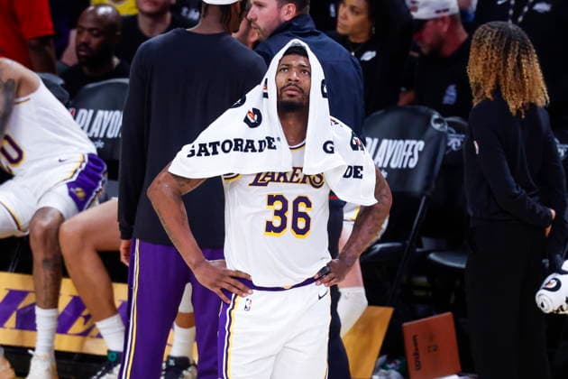 NBA, Basketball Herren, USA Playoffs - Oklahoma City Thunder at Los Angeles Lakers Lakers guard Marcus Smart reacts during the second half of game three in second round of the NBA Playoffs between the Los Angeles Lakers and Oklahoma City Thunder at Crypto.Com Arena in Los Angeles, California USA, 09 May 2026. LOS ANGELES CALIFORNIA United States  Copyright: xCHRISxTORRESx