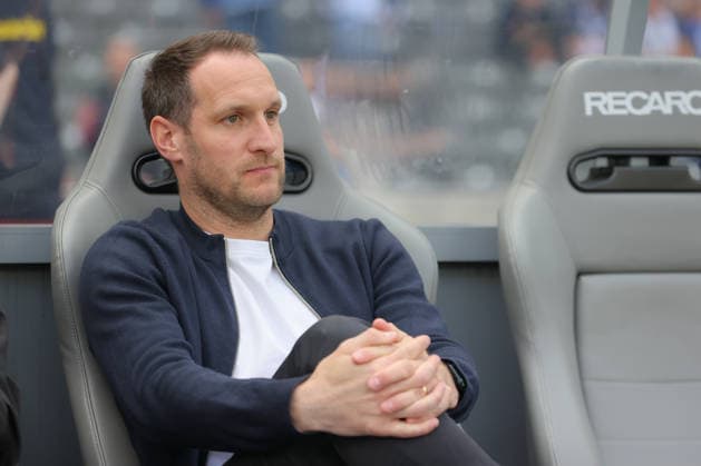 10.05.2025, xtgx, Fussball 2. Bundesliga, Hertha BSC Berlin - SpVgg Greuther Fürth emspor, v.l. Stephan Fürstner (Fürth, Sportdirektor) (DFL DFB REGULATIONS PROHIBIT ANY USE OF PHOTOGRAPHS as IMAGE SEQUENCES and or QUASI-VIDEO) Berlin