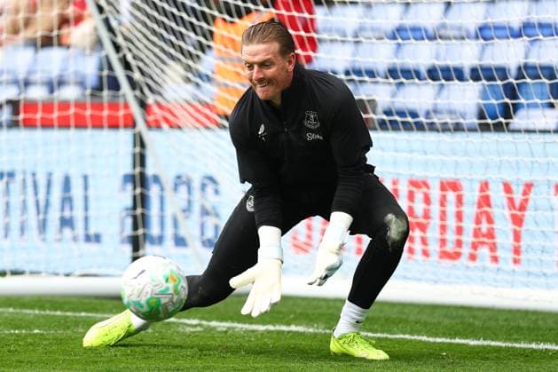 Jordan Pickford of Everton warming up Crystal Palace v Everton, Premier League, Football, Selhurst Park, London , UK - 10 May 2026London Selhurst Park United Kingdom EDITORIAL USE ONLY No use with unauthorised audio, video, data, fixture lists, club league logos or live services. Online in-match use limited to 120 images, no video emulation. No use in betting, games or single club league player publications. Copyright: xSimonxDael Shutterstockx 16868420h