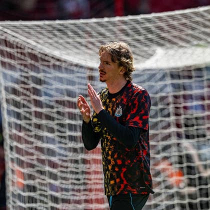 10th May 2026; The City Ground, Nottingham, England; Premier League Football, Nottingham Forest versus Newcastle United; Nick Woltemade of Newcastle United applauds the travelling fans before kick-off GodfreyxPitt