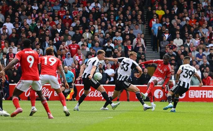 Dilane Bakwa of Nottingham Forest has a shot Nottingham Forest v Newcastle United, Premier League, Football, City Ground, Nottingham , UK - 10 May 2026Nottingham City Ground United Kingdom EDITORIAL USE ONLY No use with unauthorised audio, video, data, fixture lists, club league logos or live services. Online in-match use limited to 120 images, no video emulation. No use in betting, games or single club league player publications. Copyright: xMichaelxZemanek Shutterstockx 16861789o