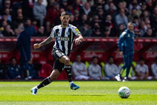 10th May 2026; The City Ground, Nottingham, England; Premier League Football, Nottingham Forest versus Newcastle United; Bruno Guimaraes of Newcastle United passes the ball GodfreyxPitt