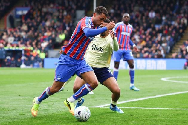 Brennan Johnson of Crystal Palace under pressure from Iliman Ndiaye of Everton Crystal Palace v Everton, Premier League, Football, Selhurst Park, London , UK - 10 May 2026London Selhurst Park United Kingdom EDITORIAL USE ONLY No use with unauthorised audio, video, data, fixture lists, club league logos or live services. Online in-match use limited to 120 images, no video emulation. No use in betting, games or single club league player publications. Copyright: xSimonxDael Shutterstockx 16868420af